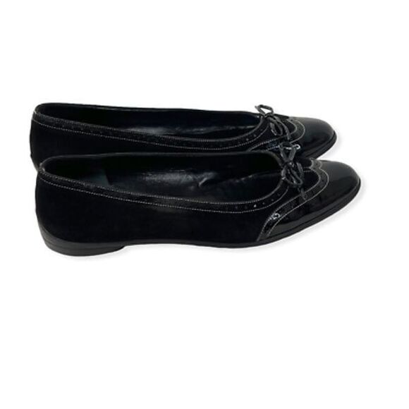 Salvatore Ferragamo Womens Spectator Ballet Flats Shoes Black Wingtip Bow 7.5 B - Picture 8 of 12